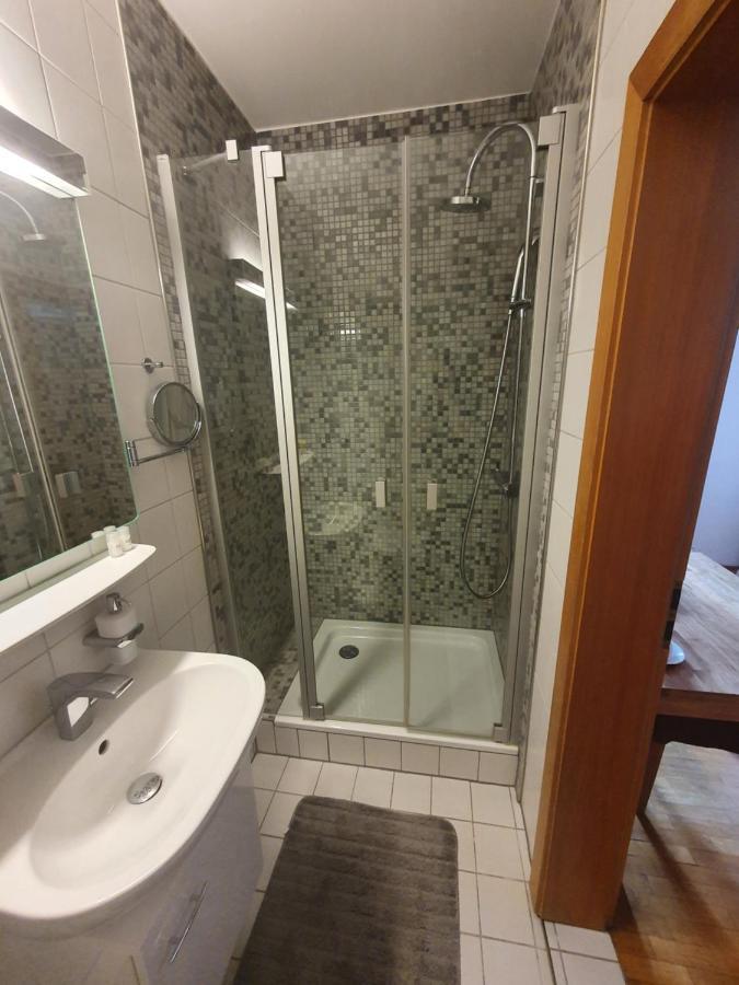 Oberhausen-Rheinhausen Gasthof Alte Post מראה חיצוני תמונה